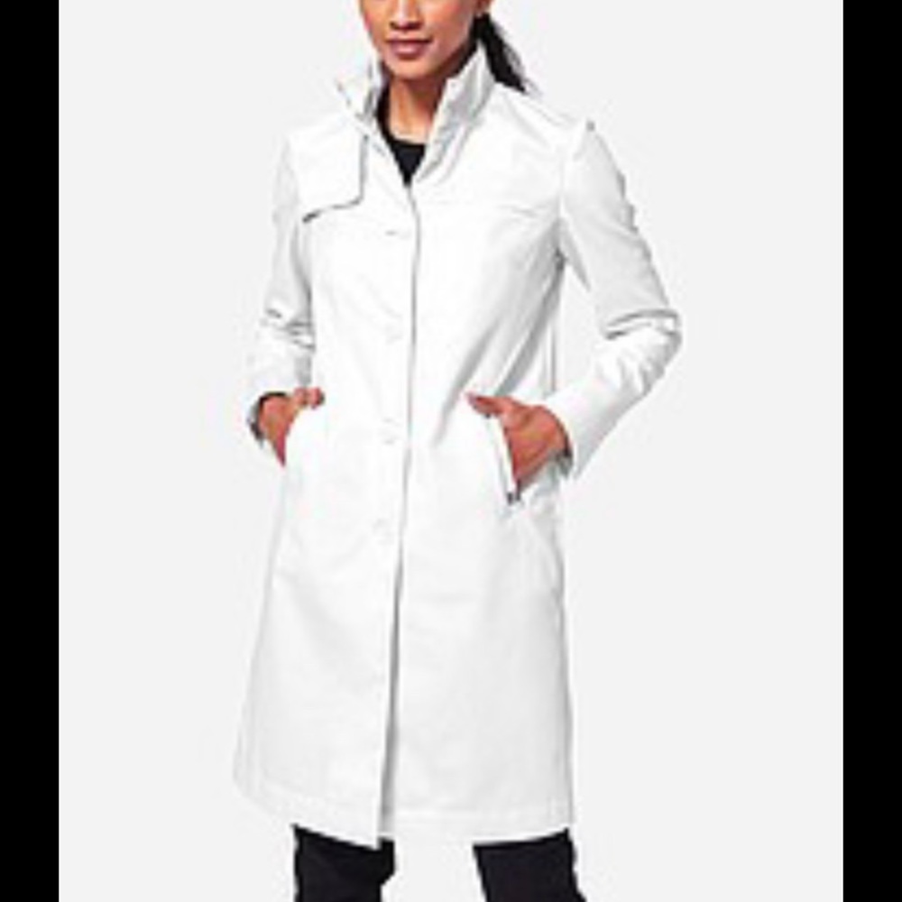 NWT Figs white lab coat. Size small